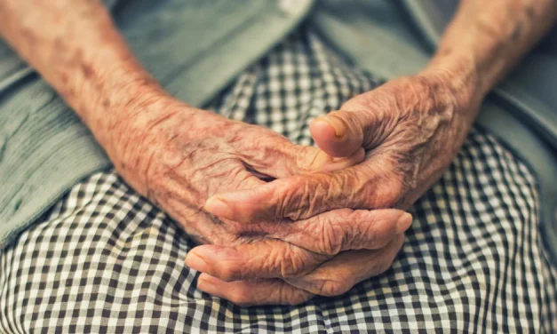 Los ancianos, esa minoría oprimida