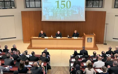 Parolin: El derecho debe regir la IA eliminando las desigualdades